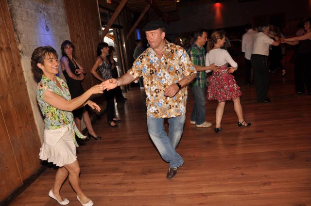 min 2010 05 30 station danse 341